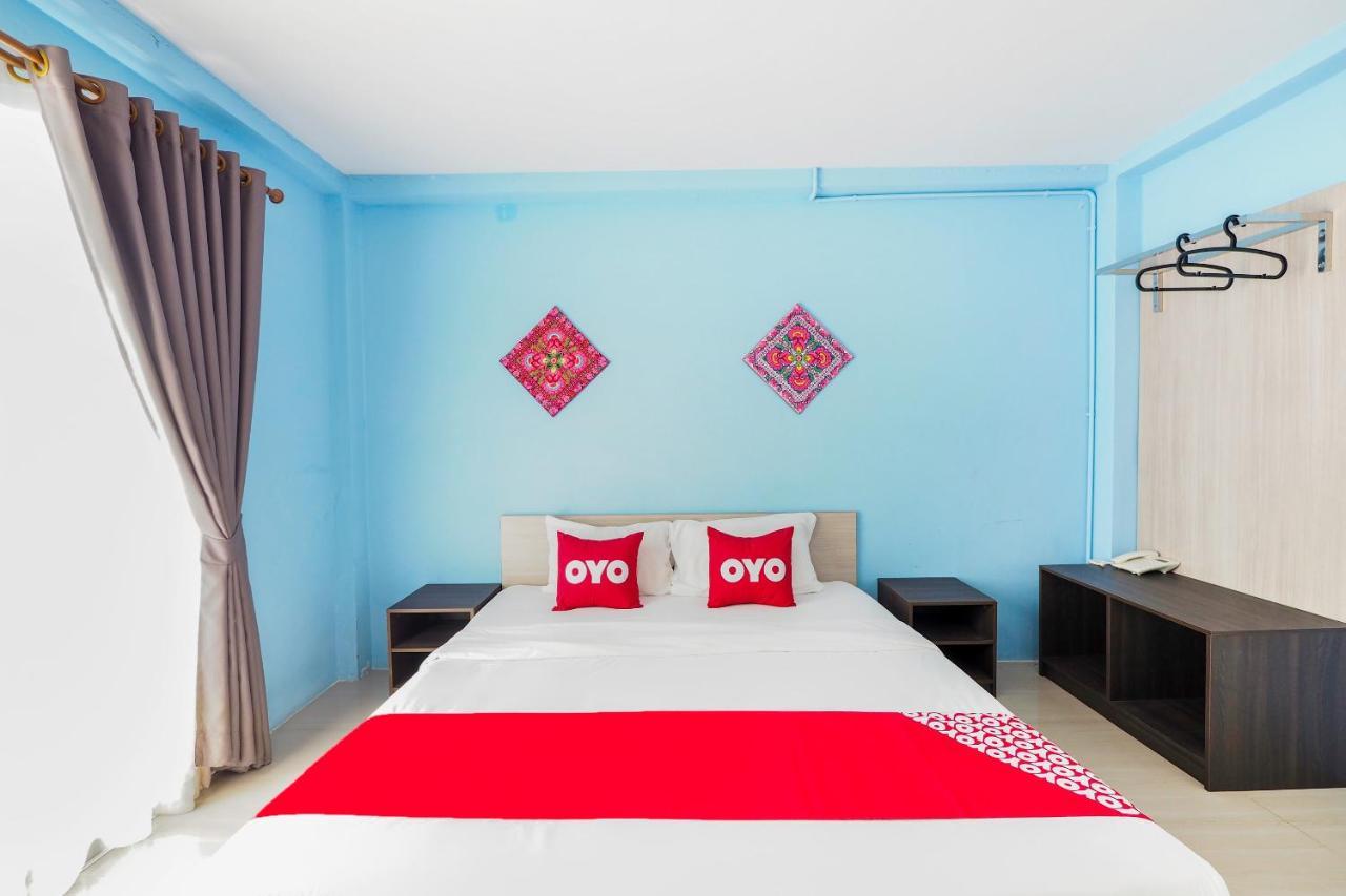 Oyo 983 The Private Hotel Čiang Mai Exteriér fotografie