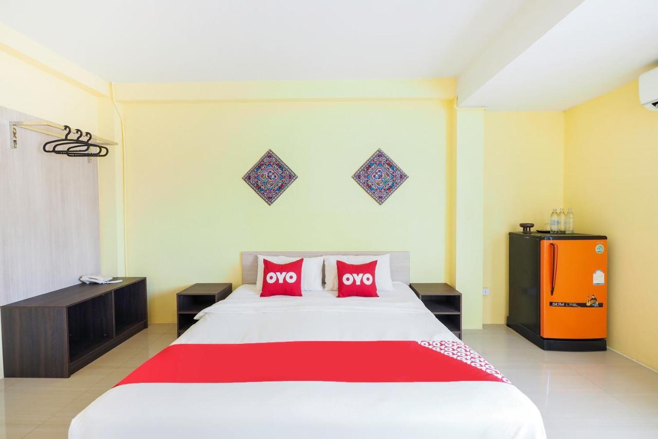 Oyo 983 The Private Hotel Čiang Mai Exteriér fotografie